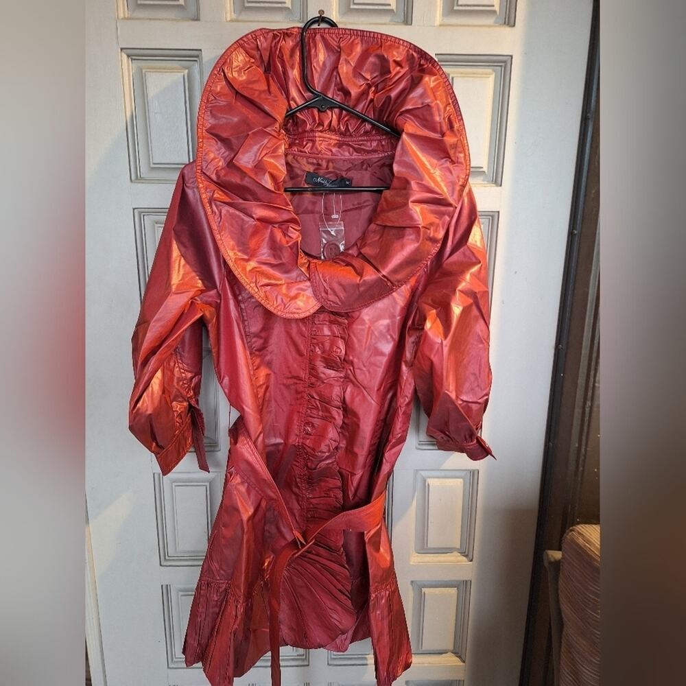 Stylish Red Coat with Unique Collar Junior SzM Ruffle Hem Snap Front NWOT CUTE